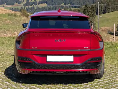 Kia EV6 77 kWh GT-Line 4x4 — SUV électrique haute performance, 34 500 km seulement — Detail