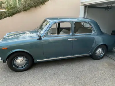 Lancia Appia 1962 — Berline italienne de prestige, 37'000 km seulement — côté