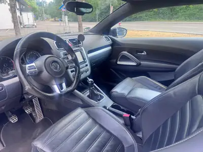 VW Scirocco 1.4 TSI 160 — Coupé sportif affûté, sans accident — side view