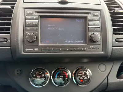 Nissan Note 1.6 Tekna — Monospace pratique, entretien complet, navigation intégrée — Thumbnail 15