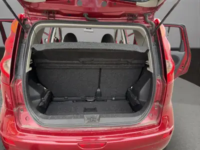Nissan Note 1.6 Tekna — Monospace pratique, entretien complet, navigation intégrée — Thumbnail 18