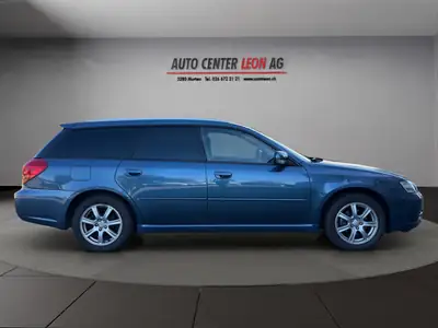 Subaru Legacy 2.5i AWD Classic — Break polyvalent 4x4, entretien complet — Miniature 7