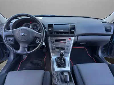Subaru Legacy 2.5i AWD Classic — Break polyvalent 4x4, entretien complet — Miniature 14
