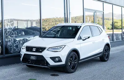 SEAT Arona 1.0 TSI — SUV urbain dynamique, seulement 40'000 km — côté