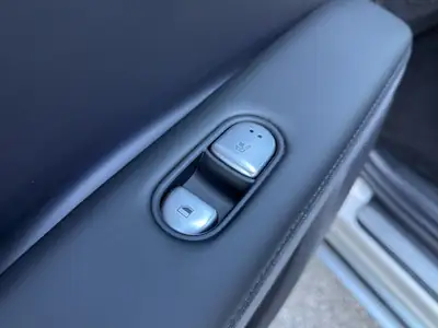 Hyundai Ioniq 5 77 kWh Vertex 4WD — SUV électrique premium, 46 000 km, retour de leasing — Miniatur 17