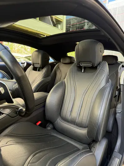Mercedes-Benz S 450 Coupé 4Matic — Élégance sportive et technologie premium — Miniature 11