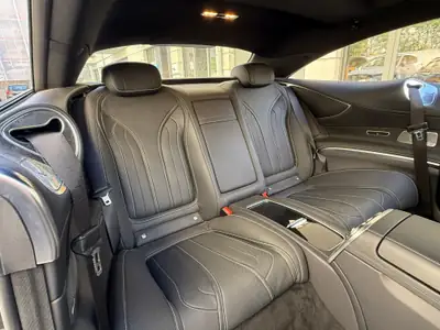 Mercedes-Benz S 450 Coupé 4Matic — Élégance sportive et technologie premium — Miniature 15