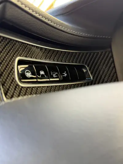 Mercedes-Benz S 450 Coupé 4Matic — Élégance sportive et technologie premium — Miniature 13