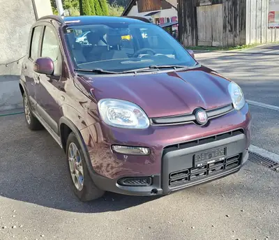 Fiat Panda 0.9 TwinAir Climbing 4x4 — Robustesse urbaine et tout-terrain à essence — Seitenansicht