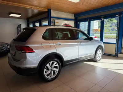 VW Tiguan 2.0 TSI 190 ch 4Motion — SUV polyvalent, 4x4 intégral, garantie 12 mois — Miniature 11