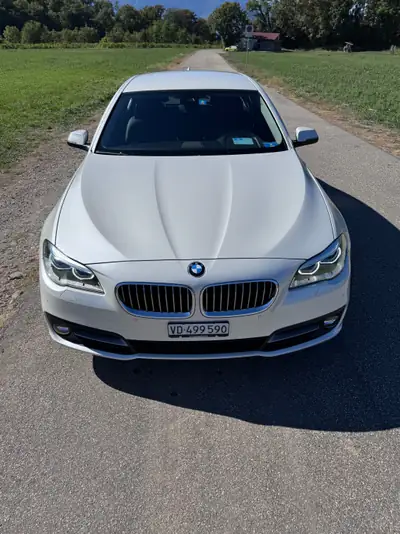 BMW 528i xDrive 2015 — Berline premium, motorisation fiable et équipements haut de gamme — Thumbnail 7