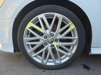 Audi A3 2.0 TDI 184 S-Tronic — Berline diesel performante, équipement S-Line premium — Miniatur 15