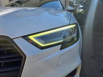 Audi A3 2.0 TDI 184 S-Tronic — Berline diesel performante, équipement S-Line premium — Miniatur 14