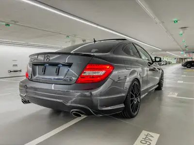 Mercedes-Benz C 350 V6 BlueEF Edition — Coupé sportif 306 ch, sans accident — fianco