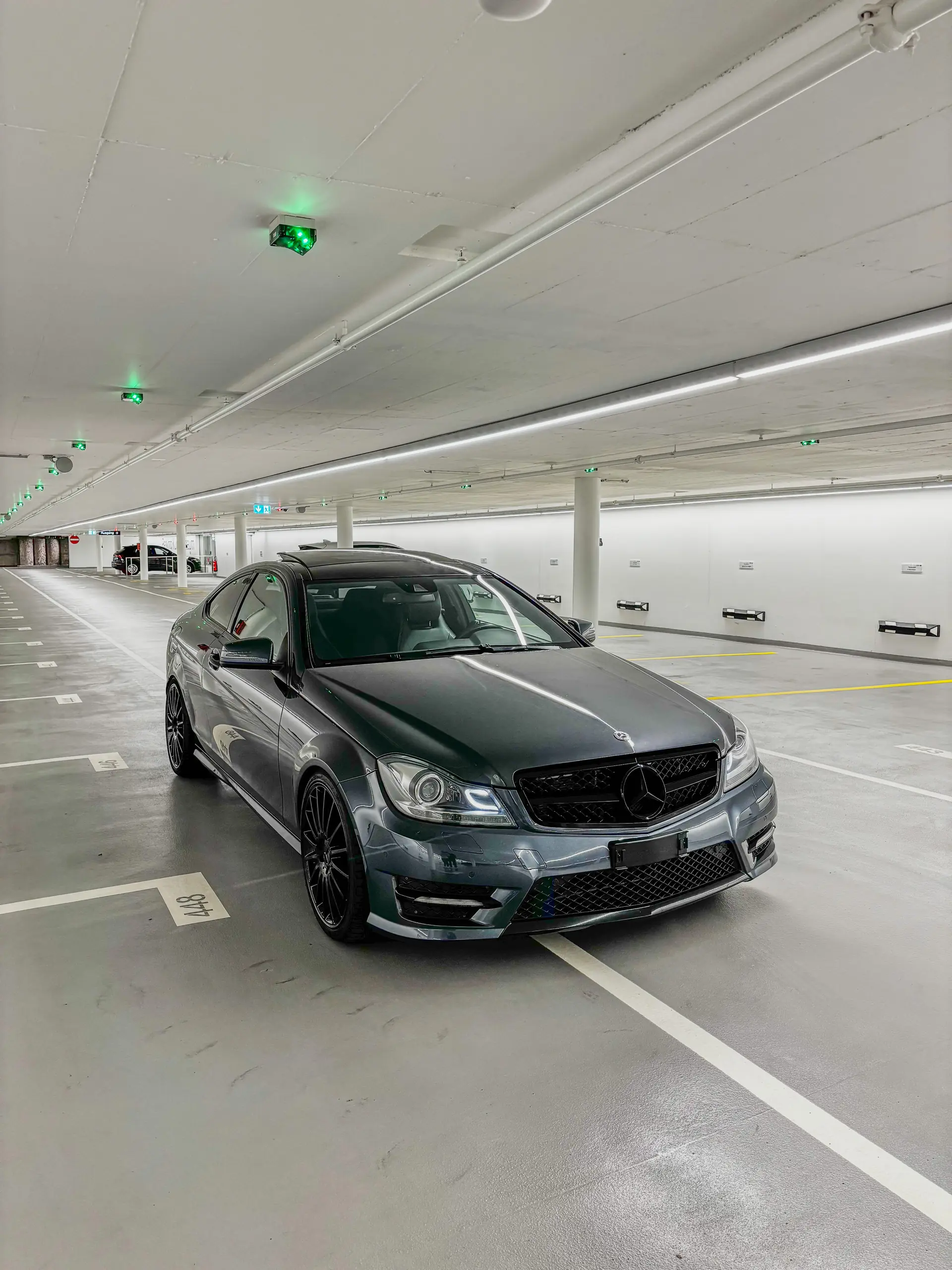 Mercedes-Benz C 350 V6 BlueEF Edition — Coupé sportif 306 ch, sans accident
