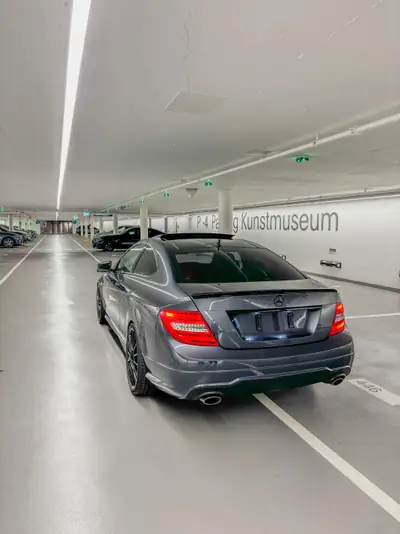 Mercedes-Benz C 350 V6 BlueEF Edition — Coupé sportif 306 ch, sans accident — vista posteriore