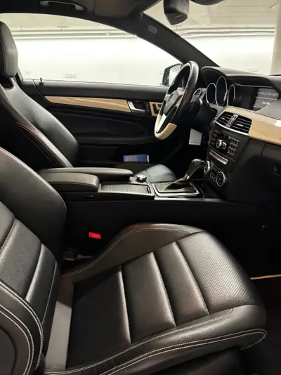 Mercedes-Benz C 350 V6 BlueEF Edition — Coupé sportif 306 ch, sans accident — dettaglio