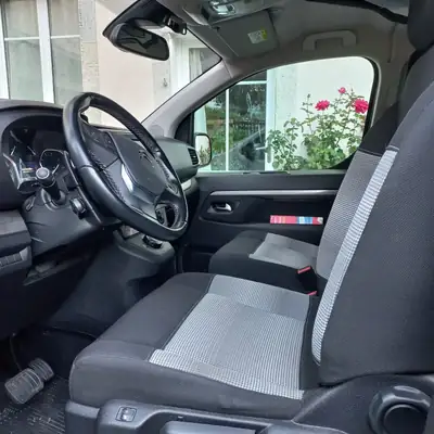 Citroën SpaceTourer 2.0 BlueHDi 140 — Monospace familial diesel, 51'200 km seulement — Miniatur 9