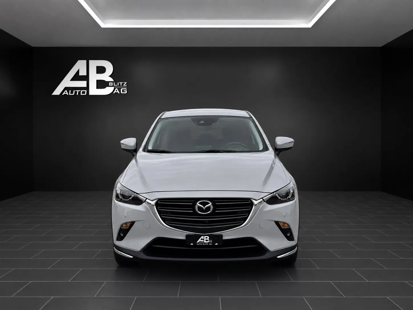 Mazda CX-3 SKYACTIV-G 121 — Compact SUV fiable, essence économique, 117'000 km