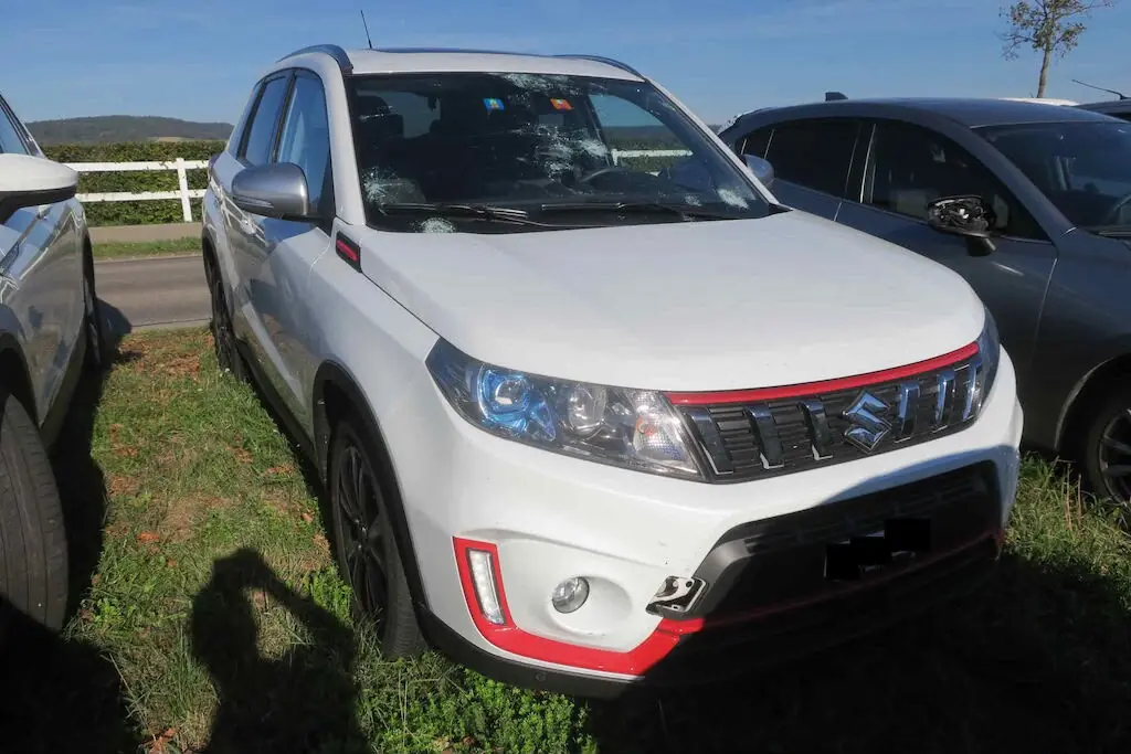 Suzuki Vitara 1.4 T Compact Top 4x4 — SUV polyvalent avec transmission automatique et 4 roues motrices