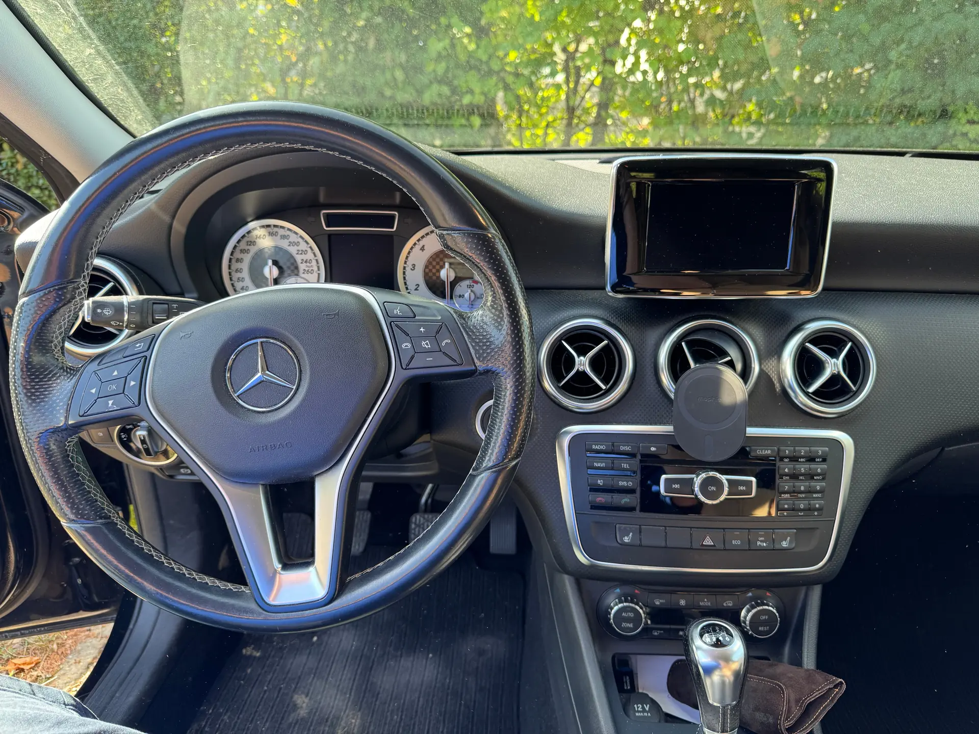 Mercedes-Benz Classe A 2014 occasion Plan-les-Ouates — 5