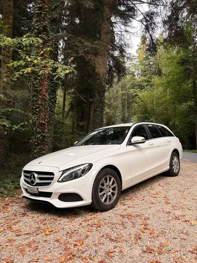 Mercedes-Benz C 200 d — Break diesel fiable, consommation maîtrisée — côté