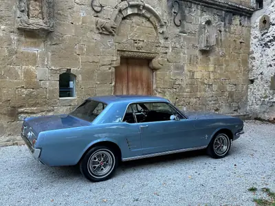 Ford Mustang Coupé 1966 — Légende américaine, contrôle technique neuf — Armaturenbrett