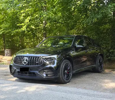 Mercedes-Benz GLC 43 AMG Executive Edition — Performance hybride et allure premium — Seitenansicht