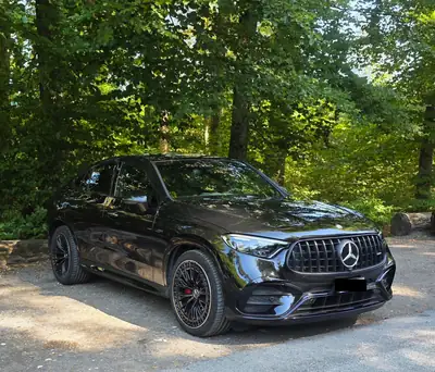 Mercedes-Benz GLC 43 AMG Executive Edition — Performance hybride et allure premium — Außenansicht