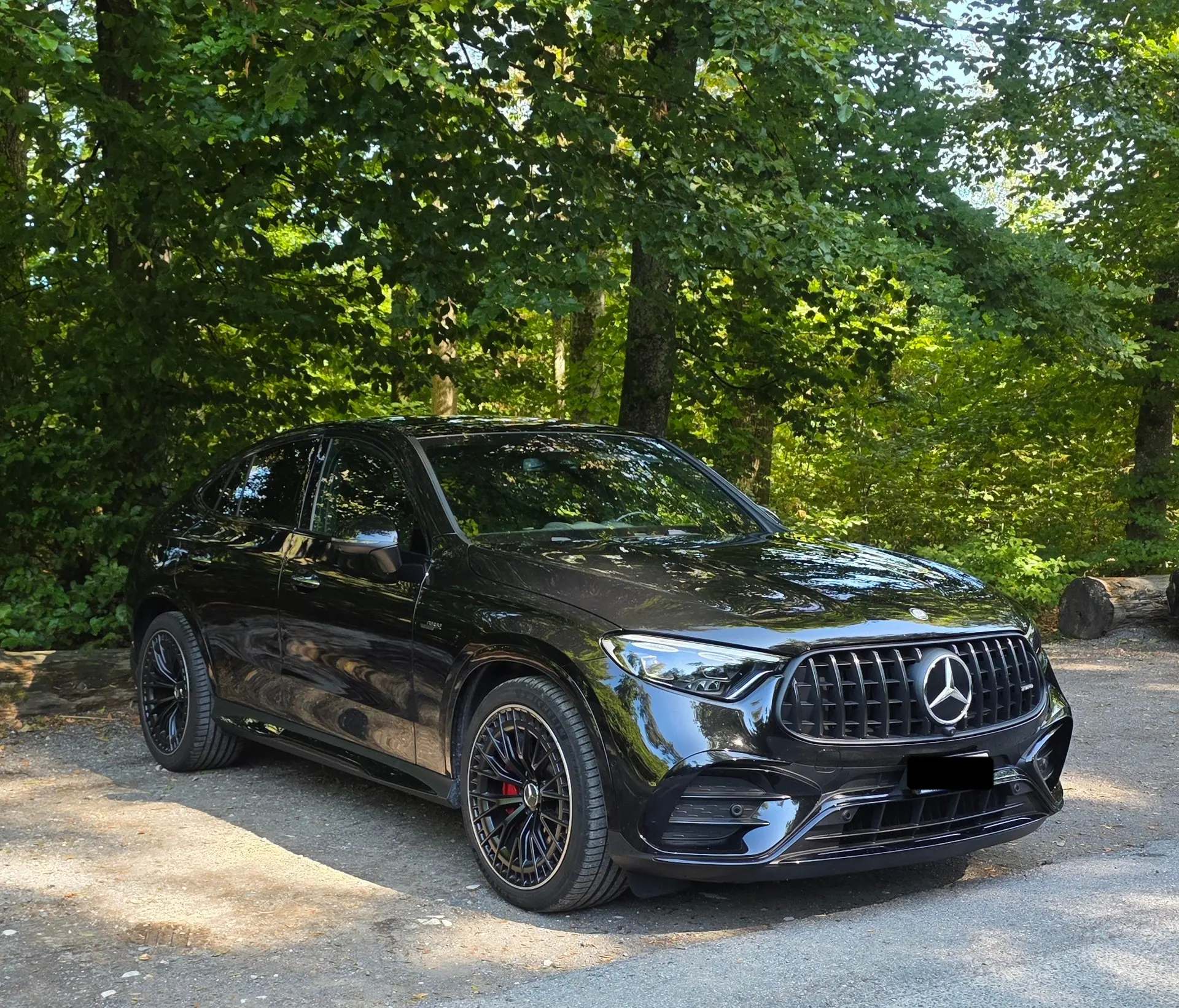 Mercedes-Benz GLC 43 AMG Executive Edition — Performance hybride et allure premium