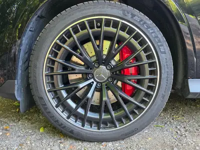 Mercedes-Benz GLC 43 AMG Executive Edition — Performance hybride et allure premium — Miniatur 15