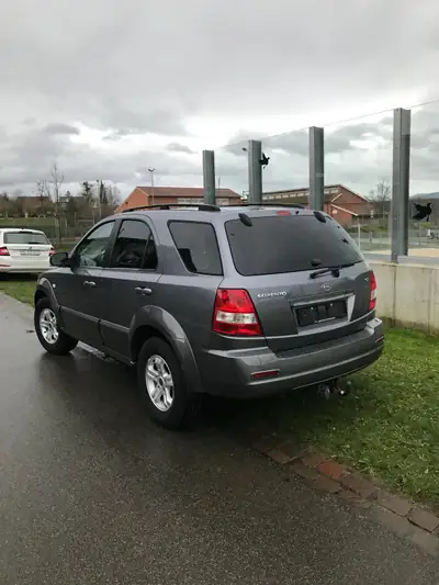 Kia Sorento 3.5 V6 Carat — SUV 7 places robuste, moteur puissant, sans sinistre — interni