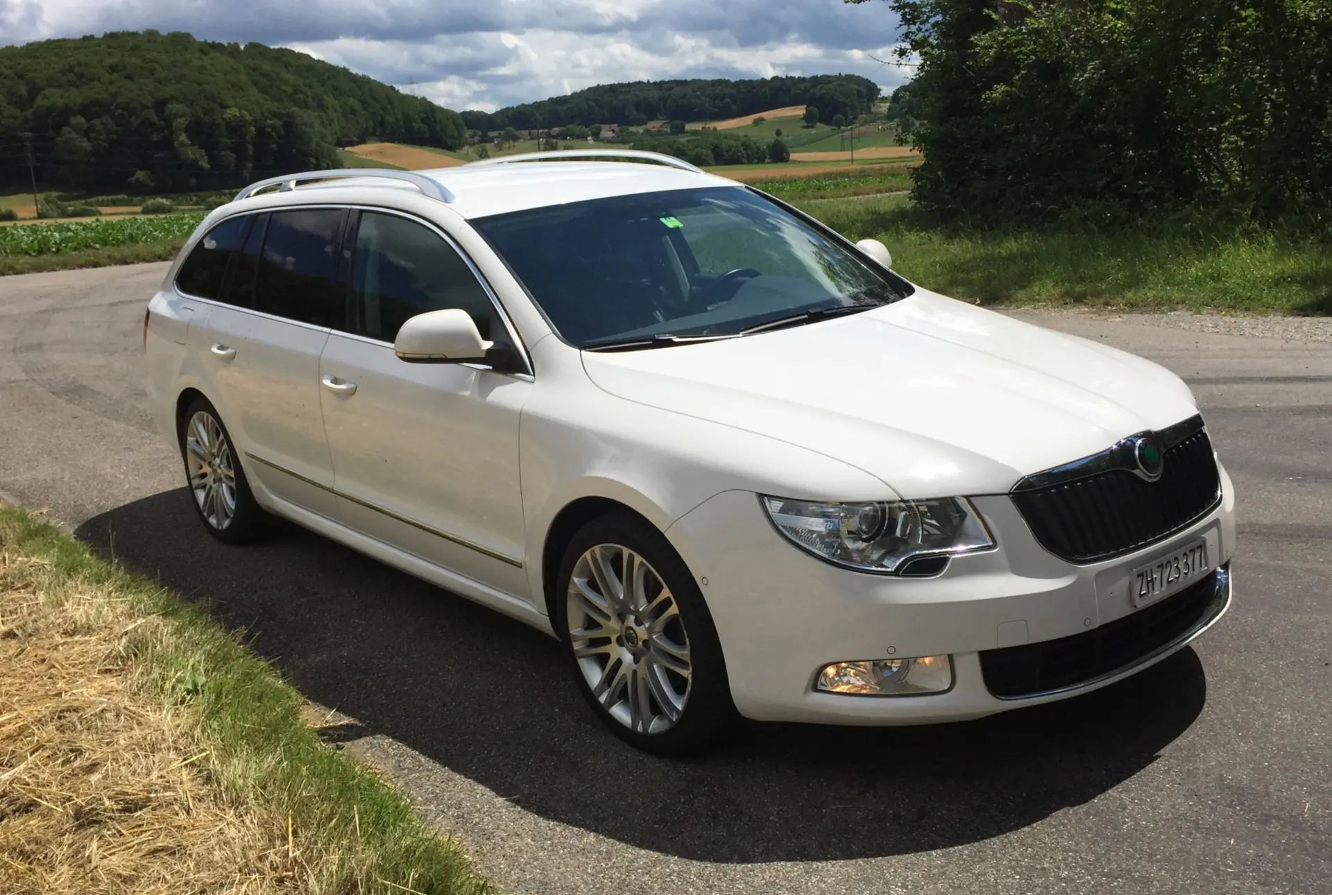 Skoda Superb 2011 occasion Lützelflüh-Goldbach — 2