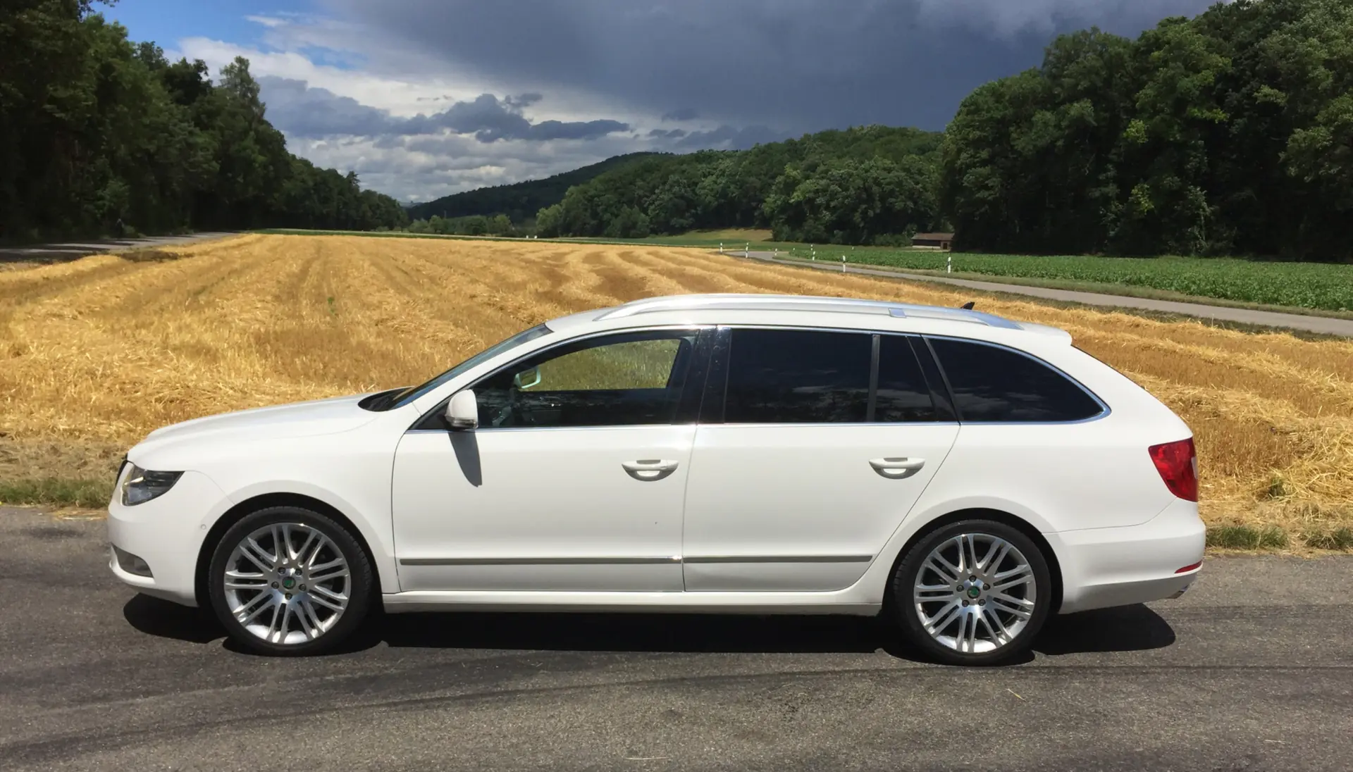 Skoda Superb 2011 occasion Lützelflüh-Goldbach — 1