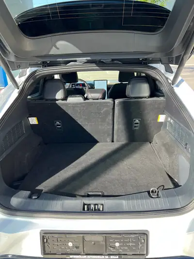 Ford Mustang MACH-E Premium AWD 88 kWh — SUV électrique haute autonomie, batterie 93% — Miniature 13
