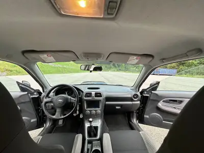 Subaru Impreza 2.5 Turbo WRX — Légende sportive signée Alain Prost — Thumbnail 9