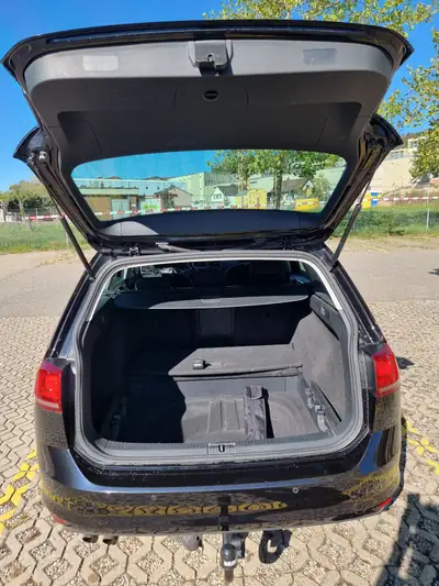 VW Golf 1.4 TSI 150 Allstar DSG — Monospace fiable avec boîte auto et équipements premium — côté