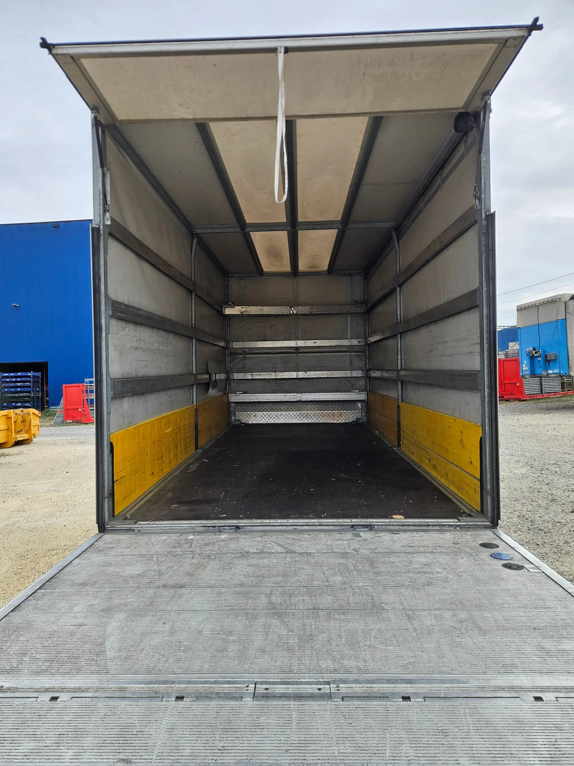 Iveco Daily 2022 occasion Oensingen — 3