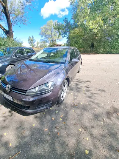 VW Golf 1.6 TDI Lounge — Diesel économique, 238 000 km, sans sinistre — côté