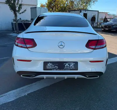 Mercedes-Benz C 250 d Coupé AMG Line — Élégance diesel, 204 ch et garantie 2 ans — Armaturenbrett