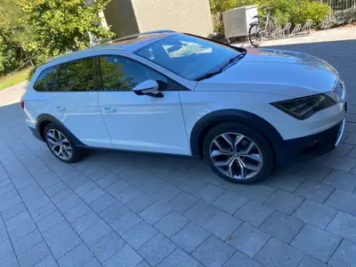 SEAT Leon ST X-Perience 2.0 TDI 4Drive — Break robuste, quattro sportif et équipé — Innenraum