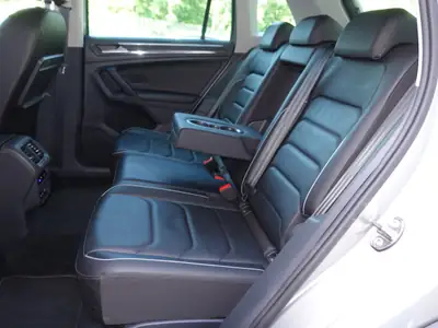 VW Tiguan 1.4 TSI Comfortline 4Motion — SUV polyvalent, traction intégrale, consommation maîtrisée — Miniature 15