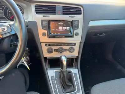 VW Golf 1.4 TSI Highline DSG — Berline efficace, garantie 2 ans et expertise du jour — Miniatura 14