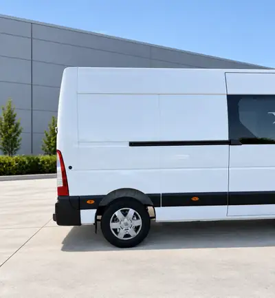 Renault Master 2.3 dCi 135 TwinTurbo — Utilitaire polyvalent, moteur biturbodiesel performant — Thumbnail 7