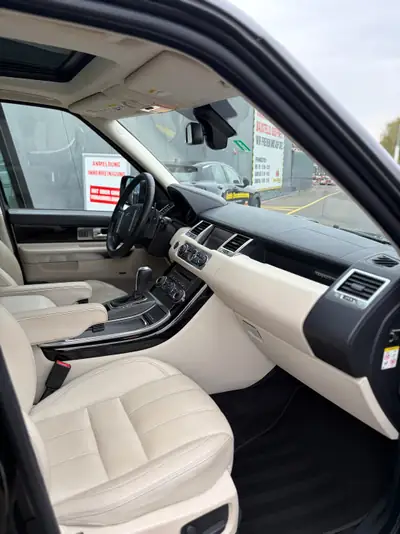 Land Rover Range Rover Sport 5.0 V8 SC — Puissance et prestige, 95 000 km seulement — Seitenansicht