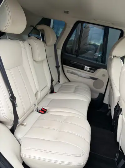Land Rover Range Rover Sport 5.0 V8 SC — Puissance et prestige, 95 000 km seulement — Armaturenbrett