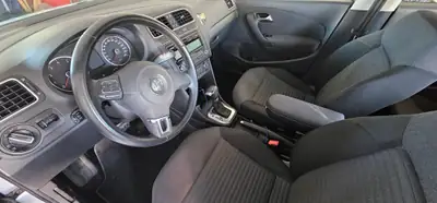 VW Polo 1.4 Comfortline DSG — Petit citadin fiable, 94'000 km seulement — cruscotto