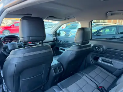Citroën C5 Aircross 1.6 Turbo — SUV familial robuste, expertise du jour incluse — Miniature 18