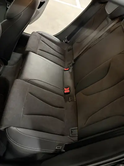 Audi S3 2.0 T FSI Quattro — Berline sportive haute performance, 136 000 km — dettaglio