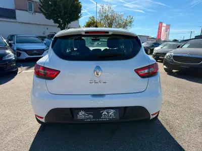 Renault Clio 1.2 16V Zen — Petite citadine fiable, expertise du jour et garantie 2 ans — tableau de bord